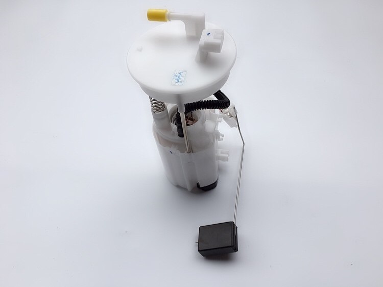 油泵汽油颐达骐达骊威阳光轩逸启辰d50r50燃油油泵