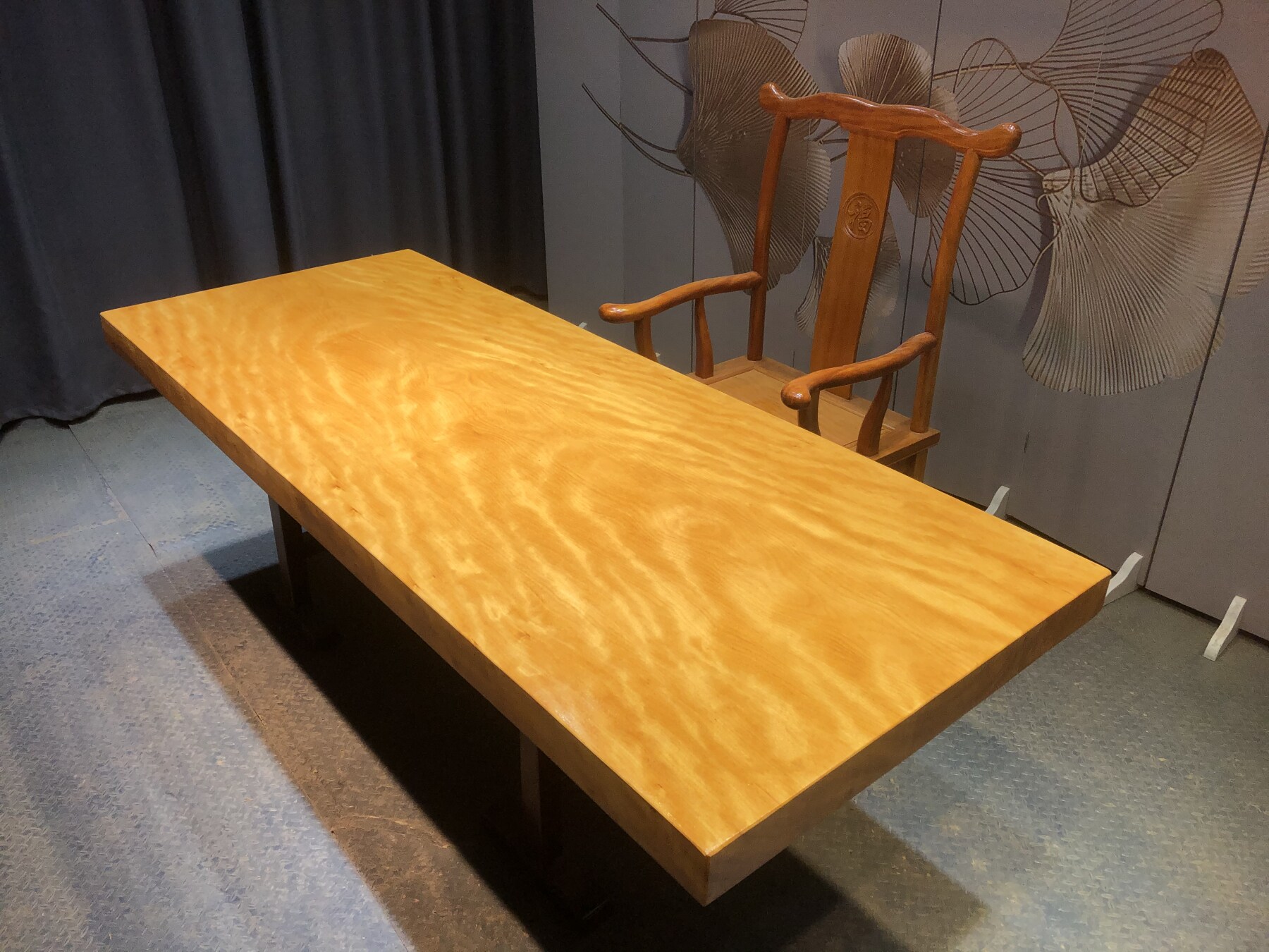 黄花梨大板实木原木茶桌金丝办公会议书桌中式茶台会议桌