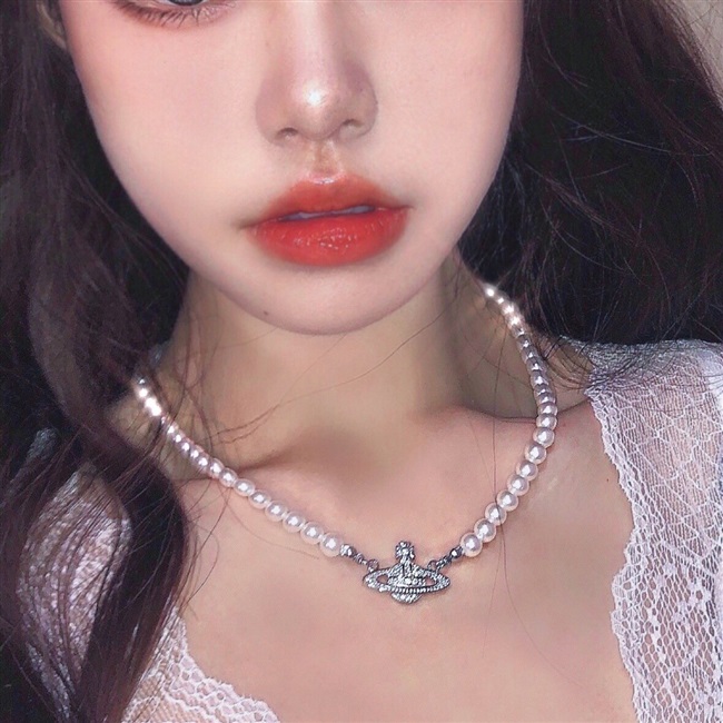 韩版小众复古珍珠ins薇薇安西太太后风格星球项链