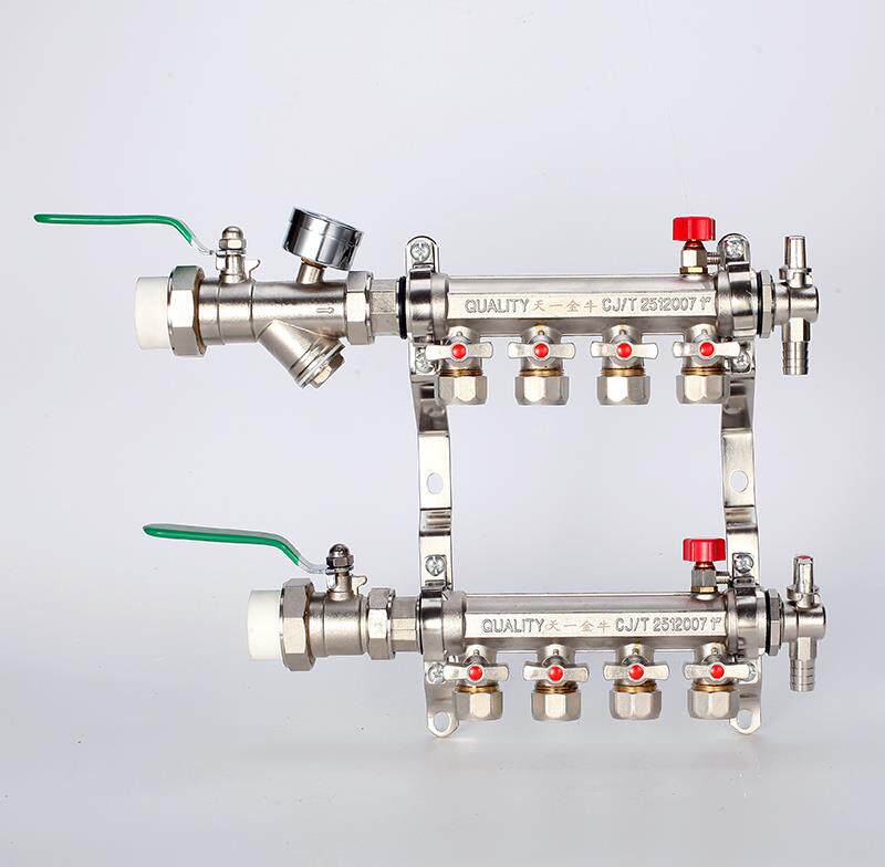 地暖天一金牛地热水器管地热管集水器全铜大分水器