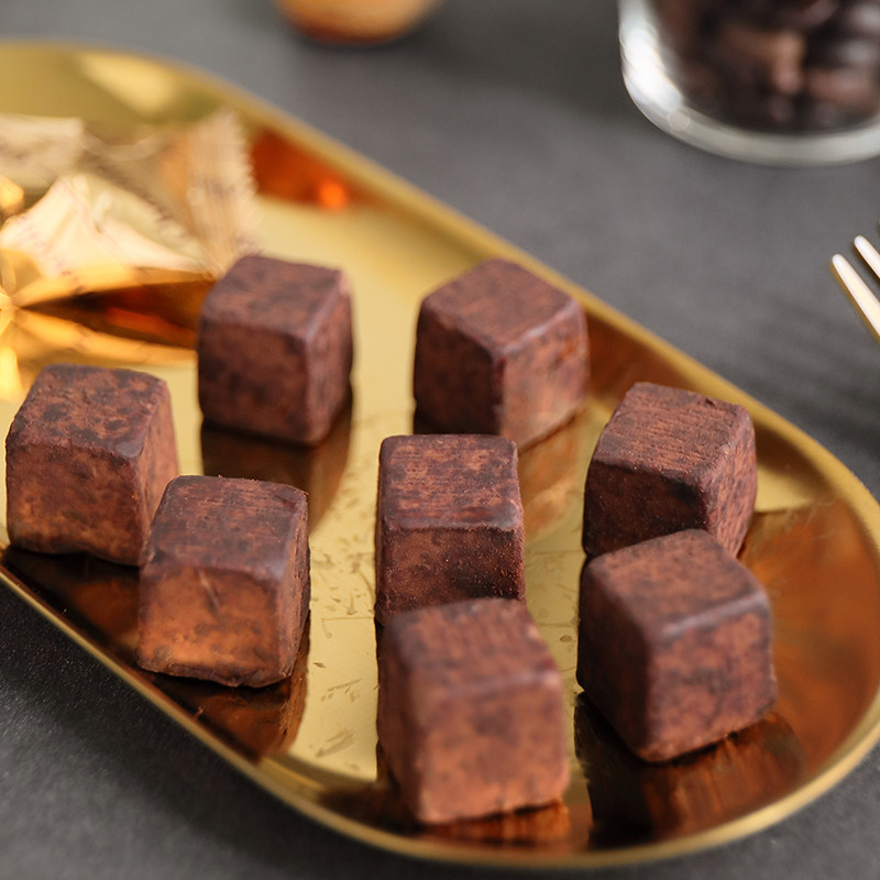 日本chocolat高岗高冈生巧克力原味172g袋装包邮22年巧克力制品