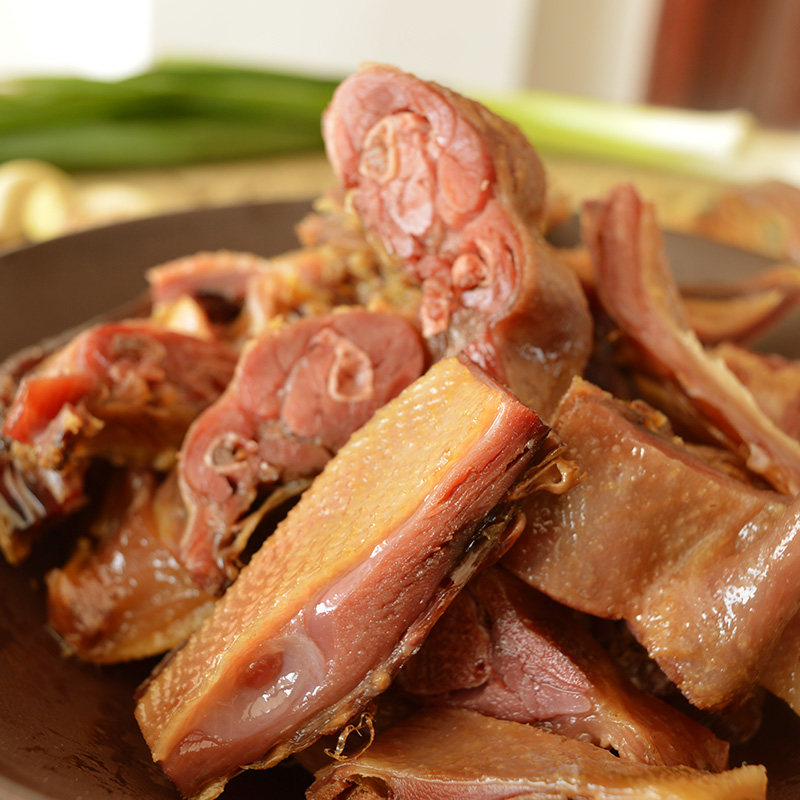正宗江西板鸭赣南土特产散养红毛腊味农家自制鸭肉零食