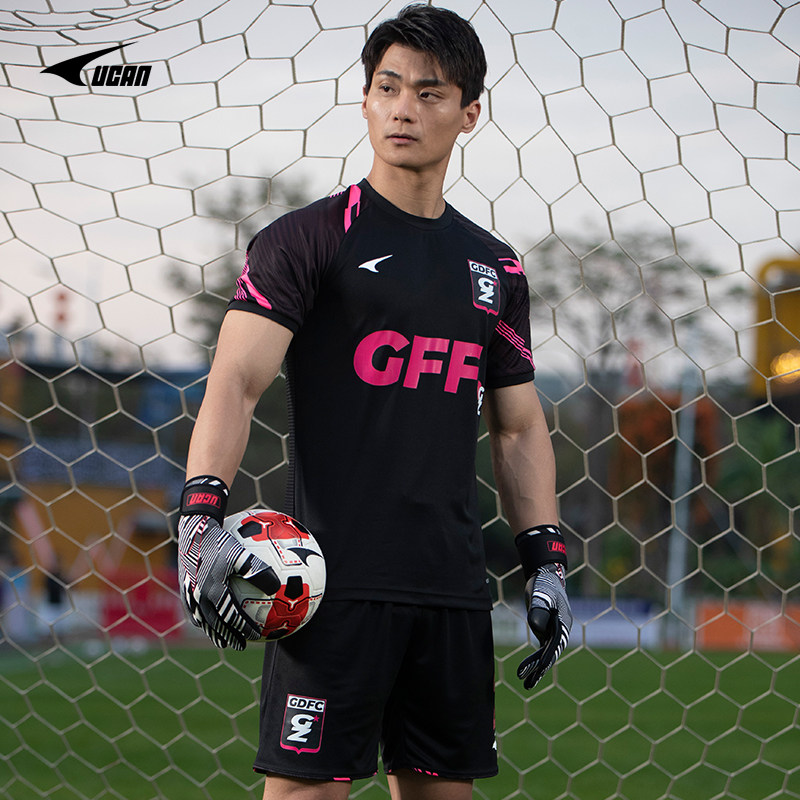ucan锐克薄款透气导汗短袖足球专业守门员套服足球服