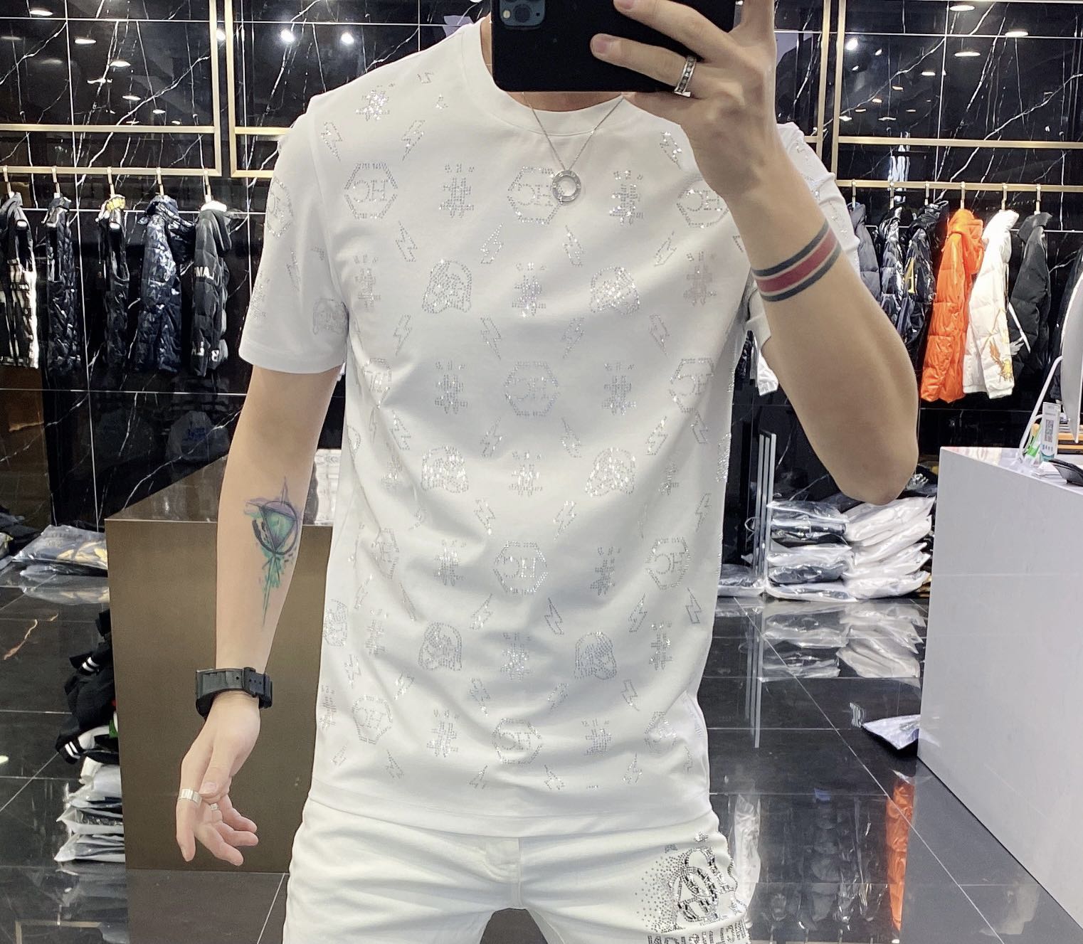 2023夏季新款T恤男欧美潮流休闲烫钻个性圆领修身丝光棉透气短袖