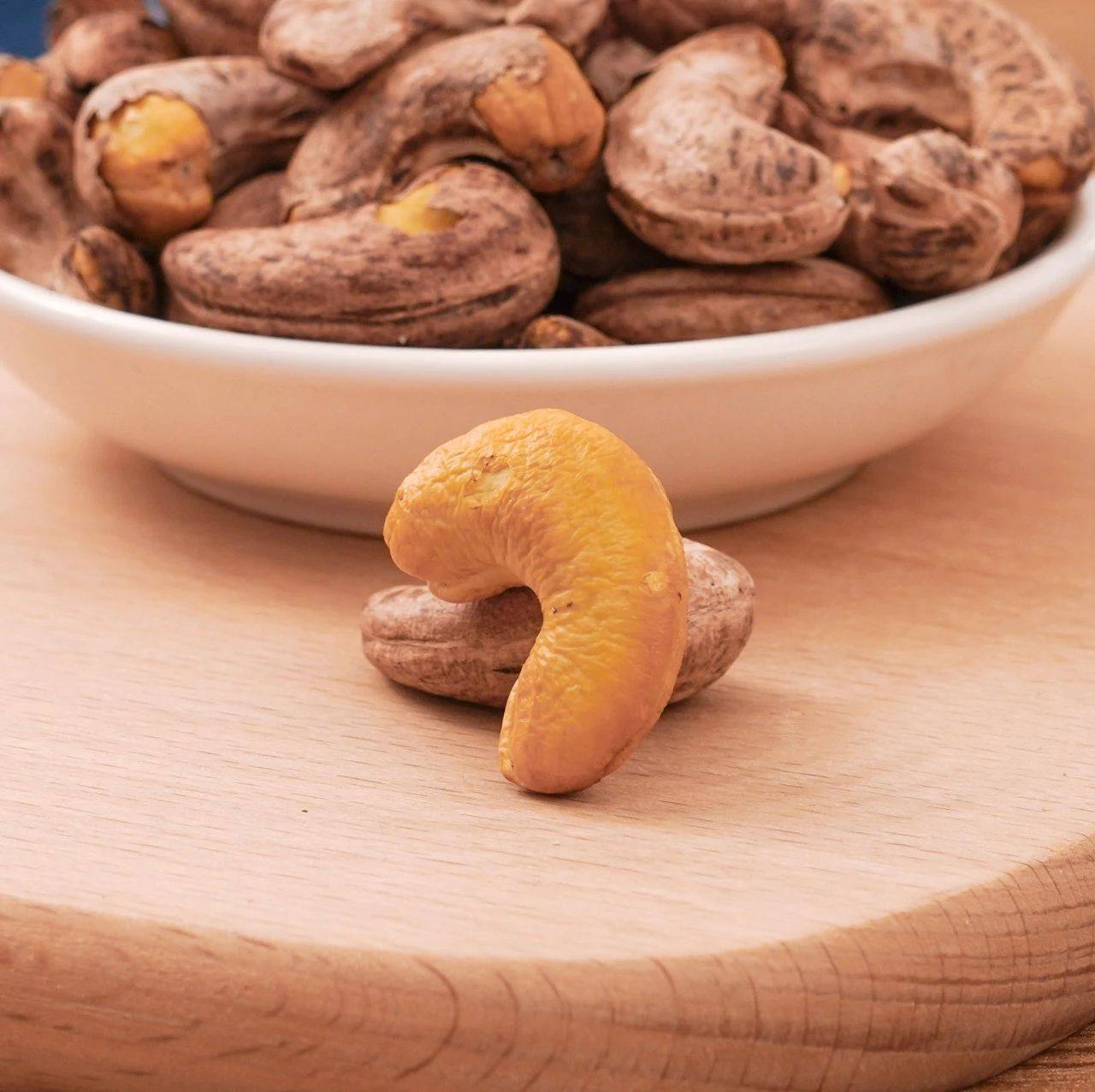 辰颐物语盐焗紫衣腰果包邮招代理一件代发腰果