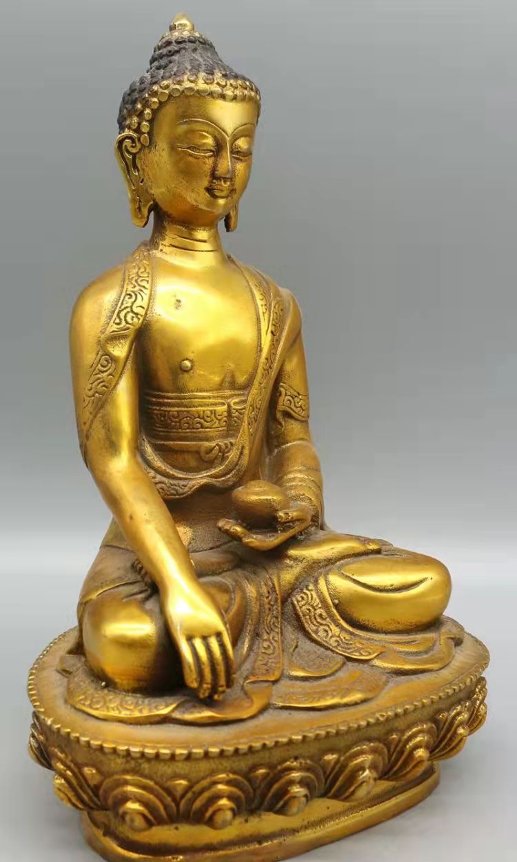 纯铜鎏金眼镜蛇释迦摩尼尼泊尔藏族释迦牟尼佛像客厅摆件