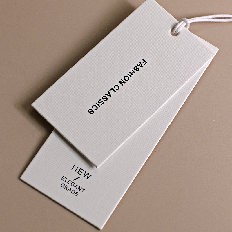 标签定做吊卡女装男装订做挂牌服装店设计衣服吊牌