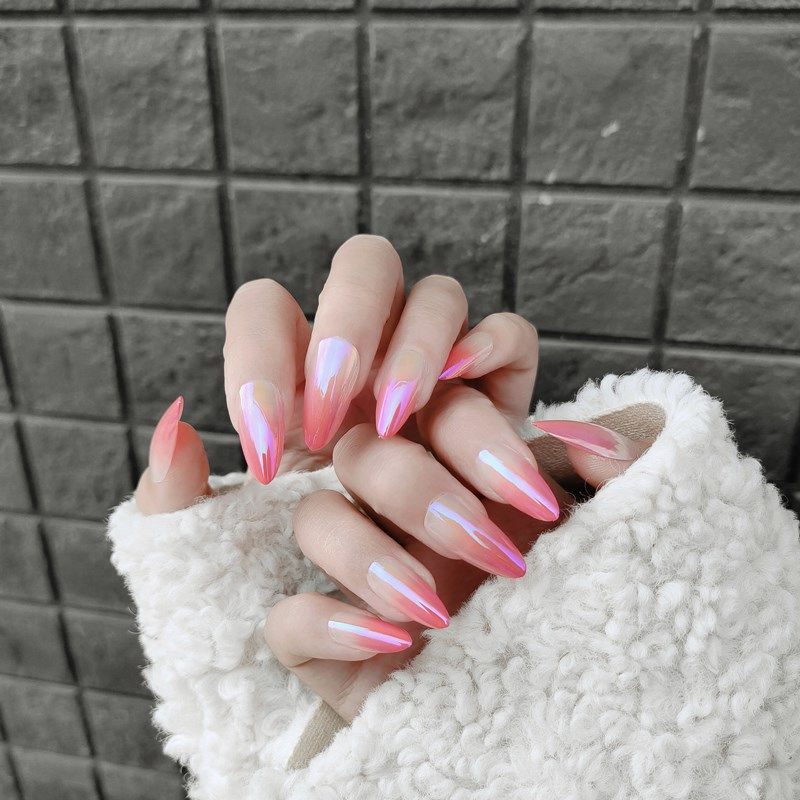 甜美粉色极光渐变美甲甲片成品欧美中长尖头美甲工具