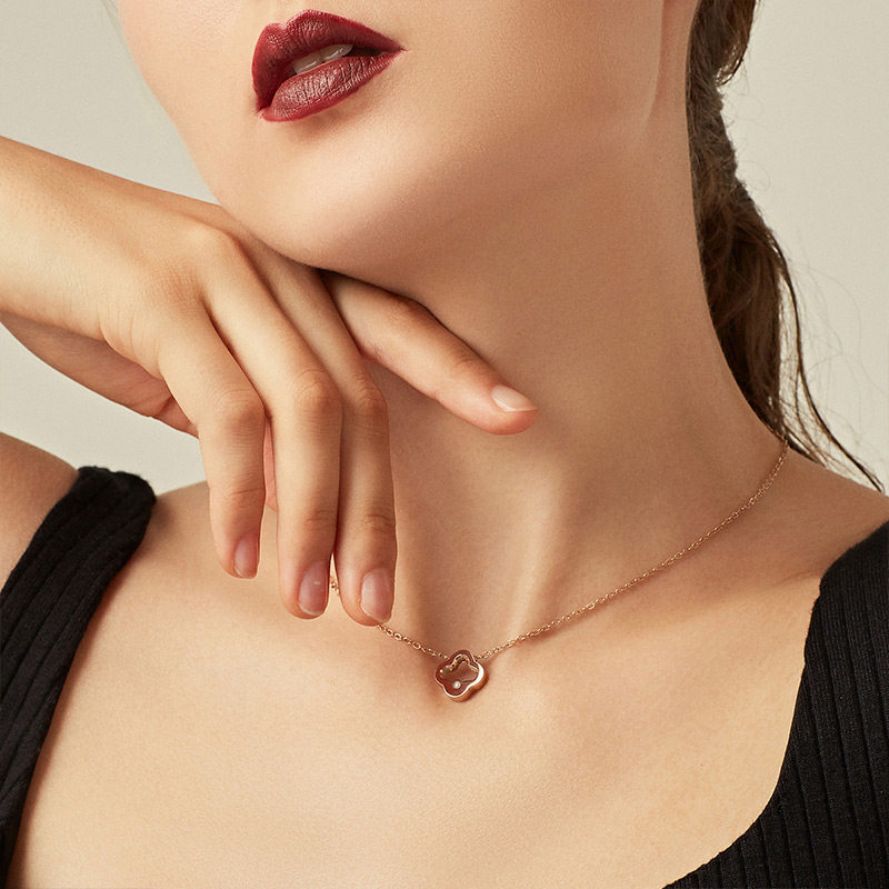 daisyfellowes黛西法罗钻石四叶草简约气质项链吊坠生日礼物项链