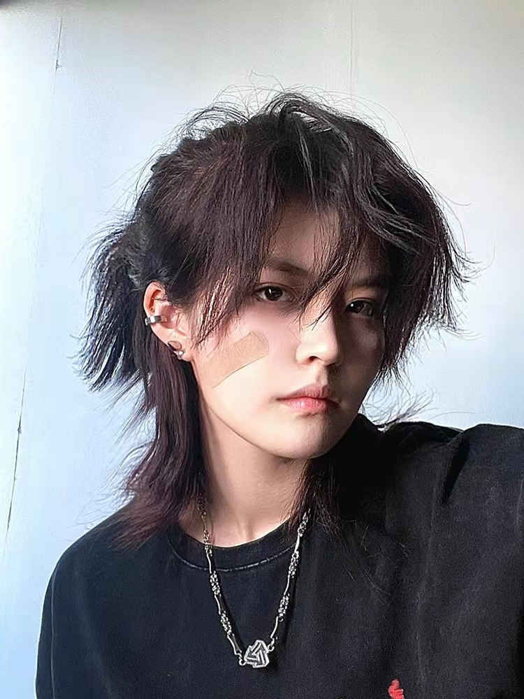 狼尾假发网红同款鱼头日系男女通用舞台表演日常整顶假发