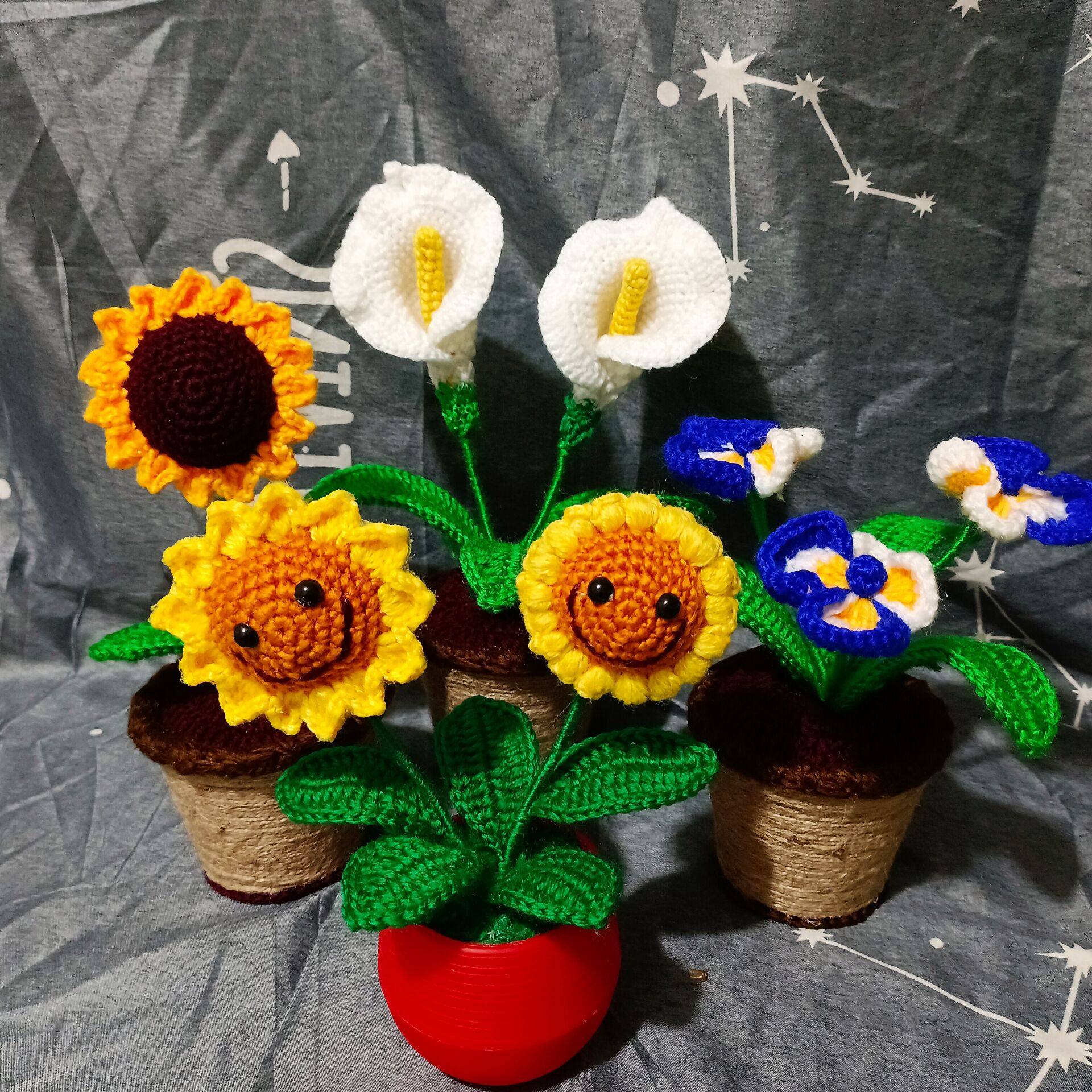 手工毛线编织成品仿真玫瑰花节日礼物客厅摆件仿真花