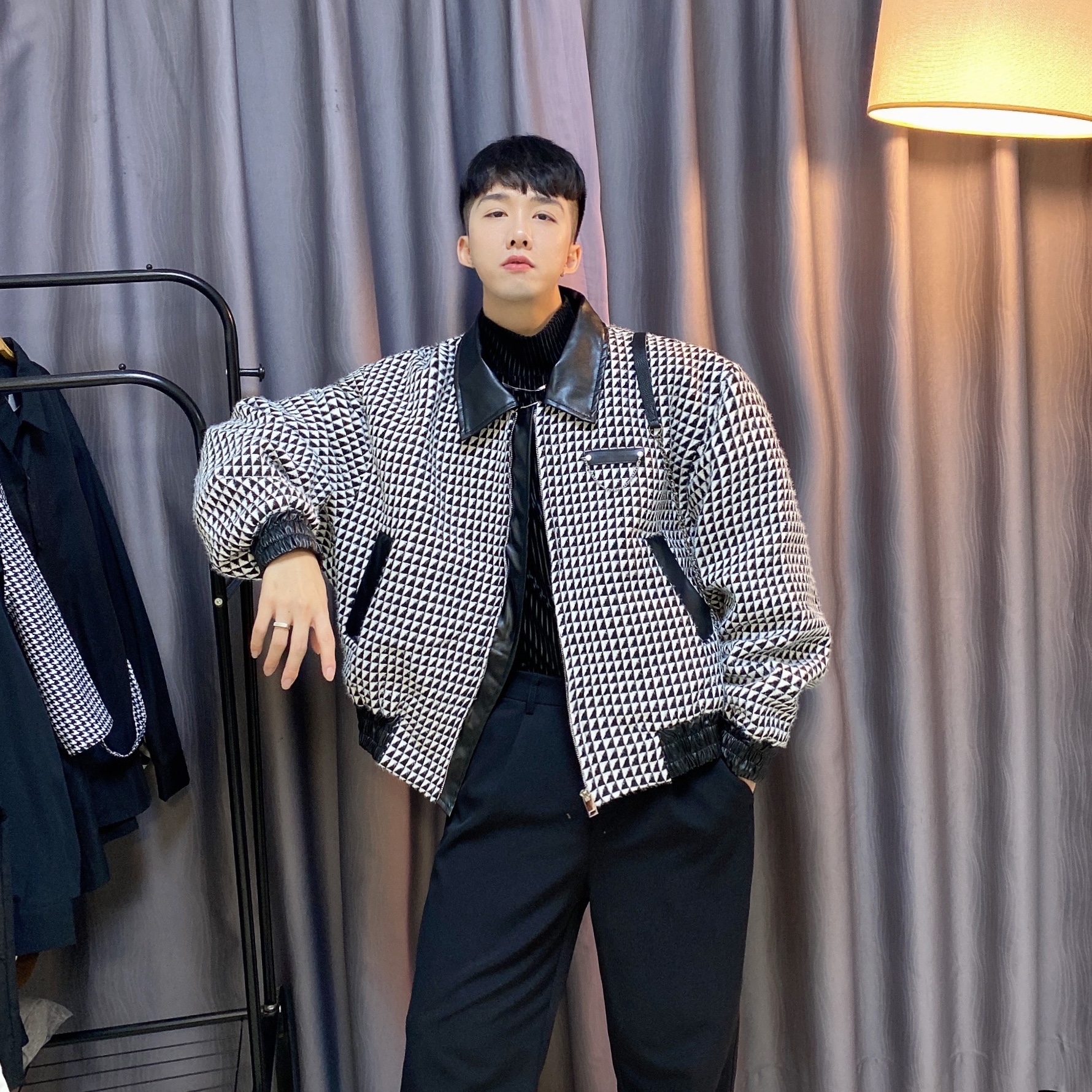 大富新款轻奢黑白格夹棉男士冬款宽松保暖千鸟格皮短款夹克外套潮