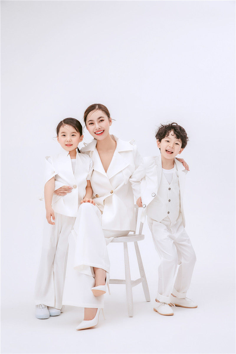 网红高端亲子装一家三口摄影母子装母女装2020亲子装