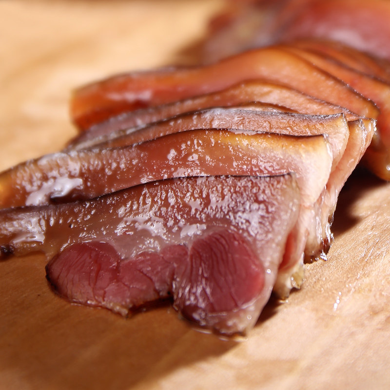 猪头腊猪农家自制烟熏四川特产肉腊猪嘴嘴尖腌肉