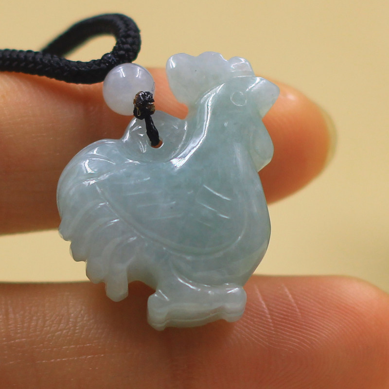 翡翠货玉吊坠项链生肖鸡玉立体挂件缅甸玉石颈饰