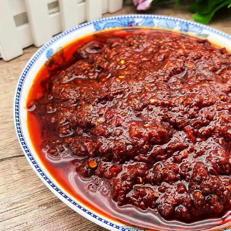 云南酱菜米线小锅豆瓣红油麻辣下饭香辣豆酱辣椒酱