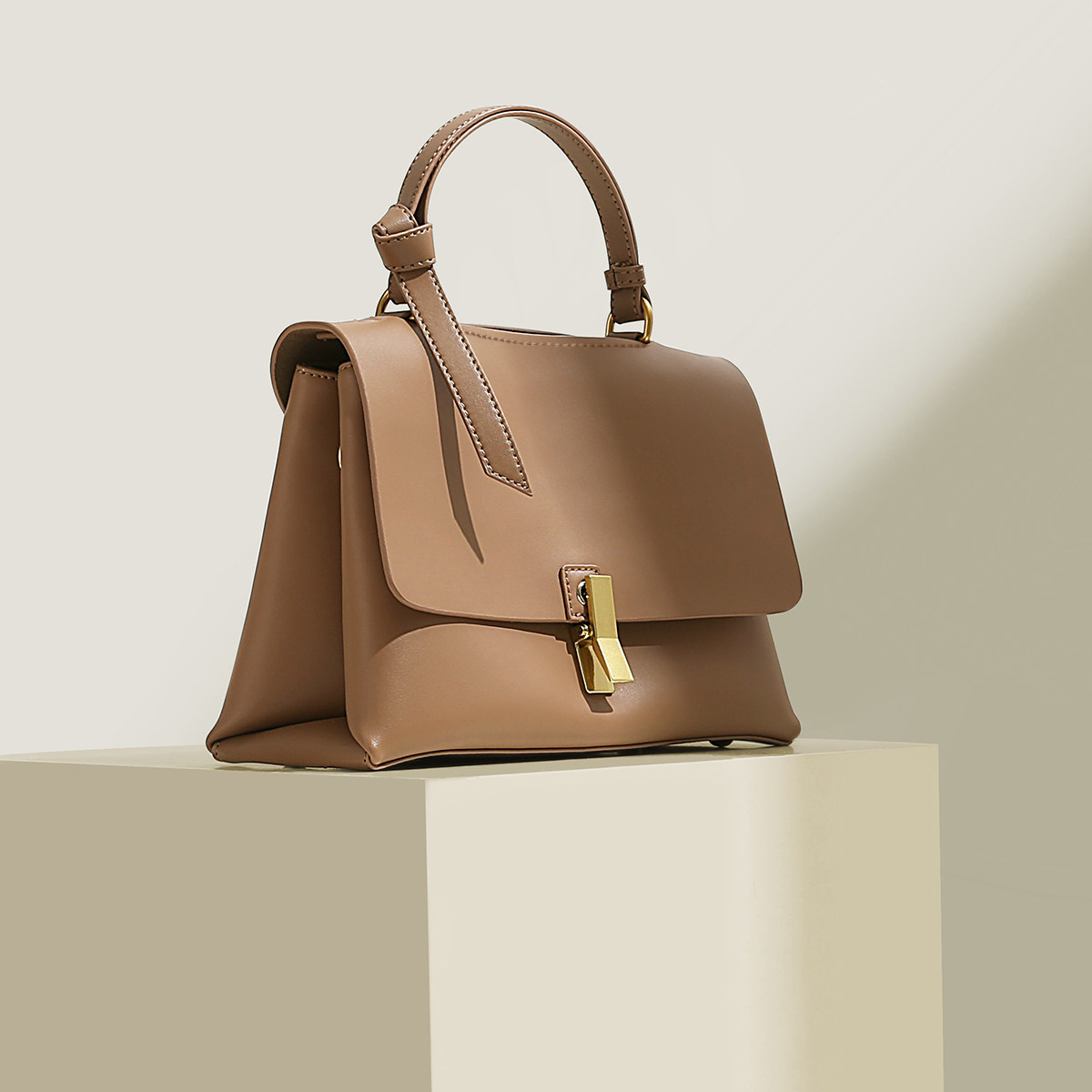 toutou2021新款真皮包包女小众设计上班通勤手提包牛皮女士包袋