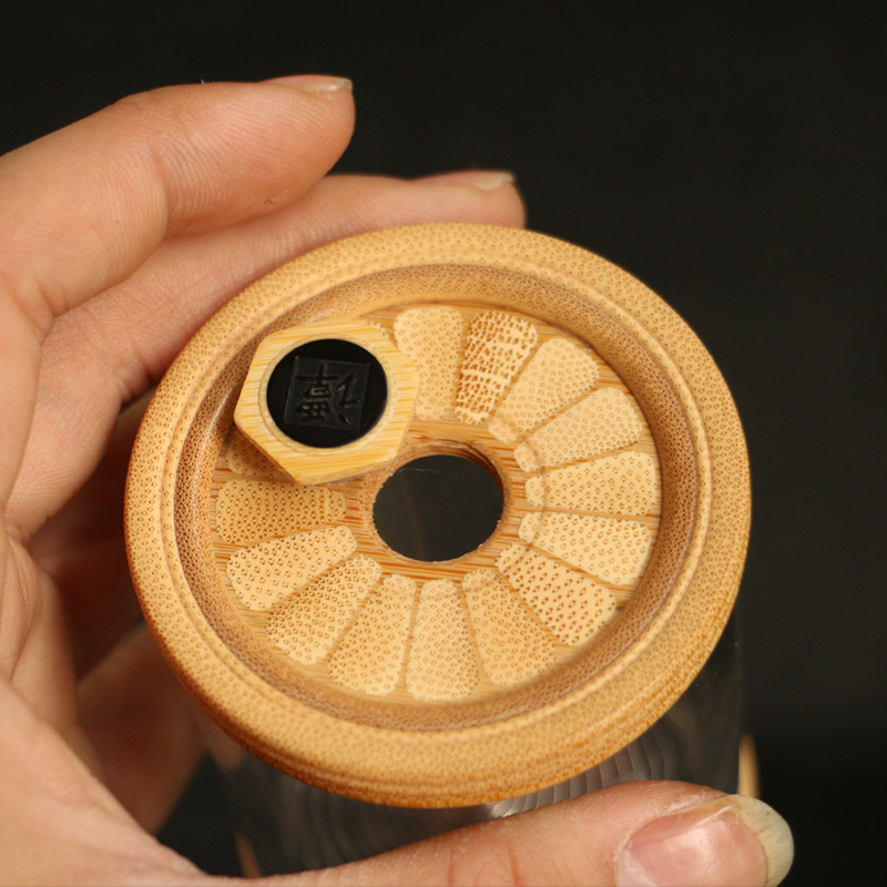 精品精工海派镶嵌老玉竹蝈蝈罐竹制蛐蛐鸣虫叫罐透明罐体60直径