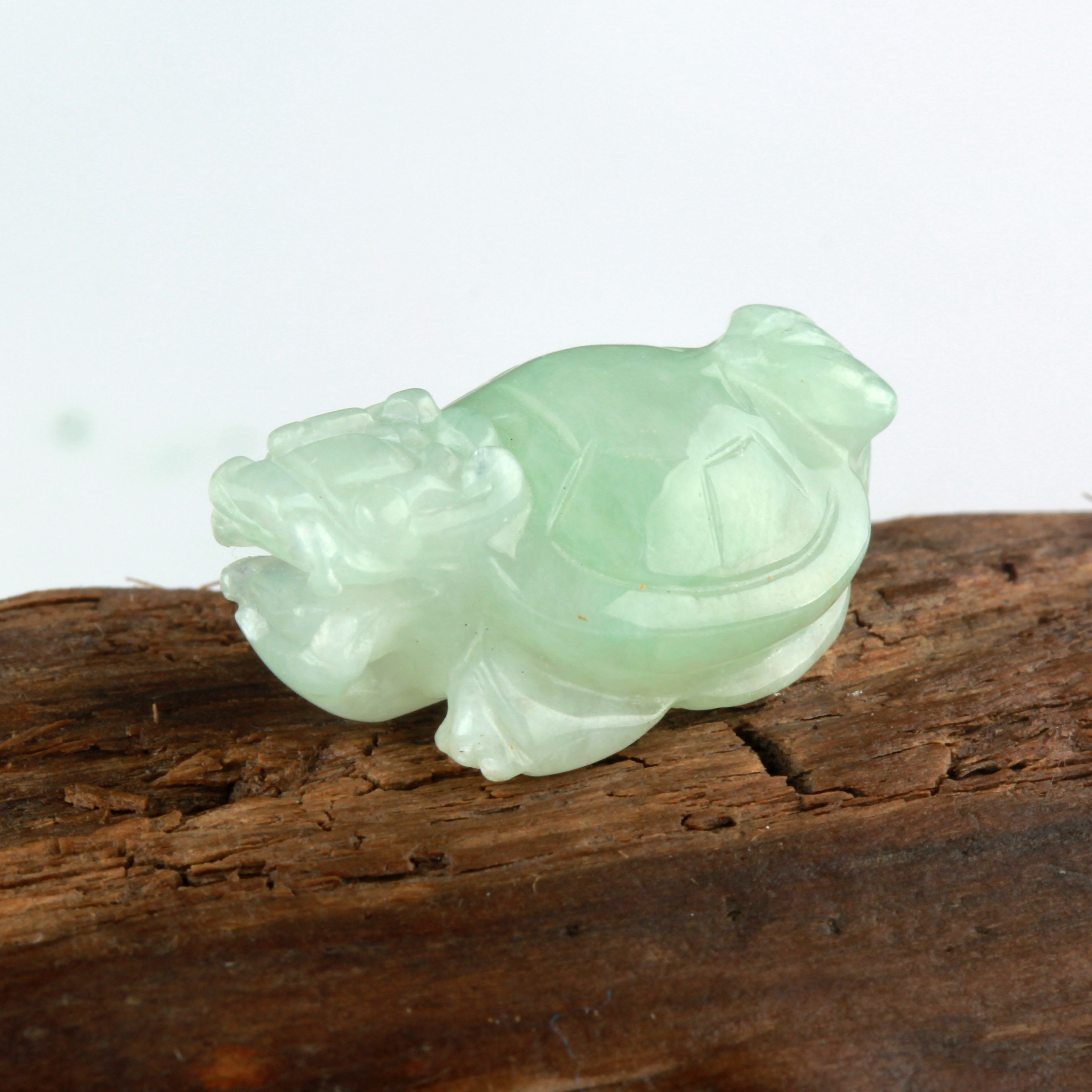 缅甸翡翠货龙龟玉吊坠玉石龙头招财玉坠男女颈饰