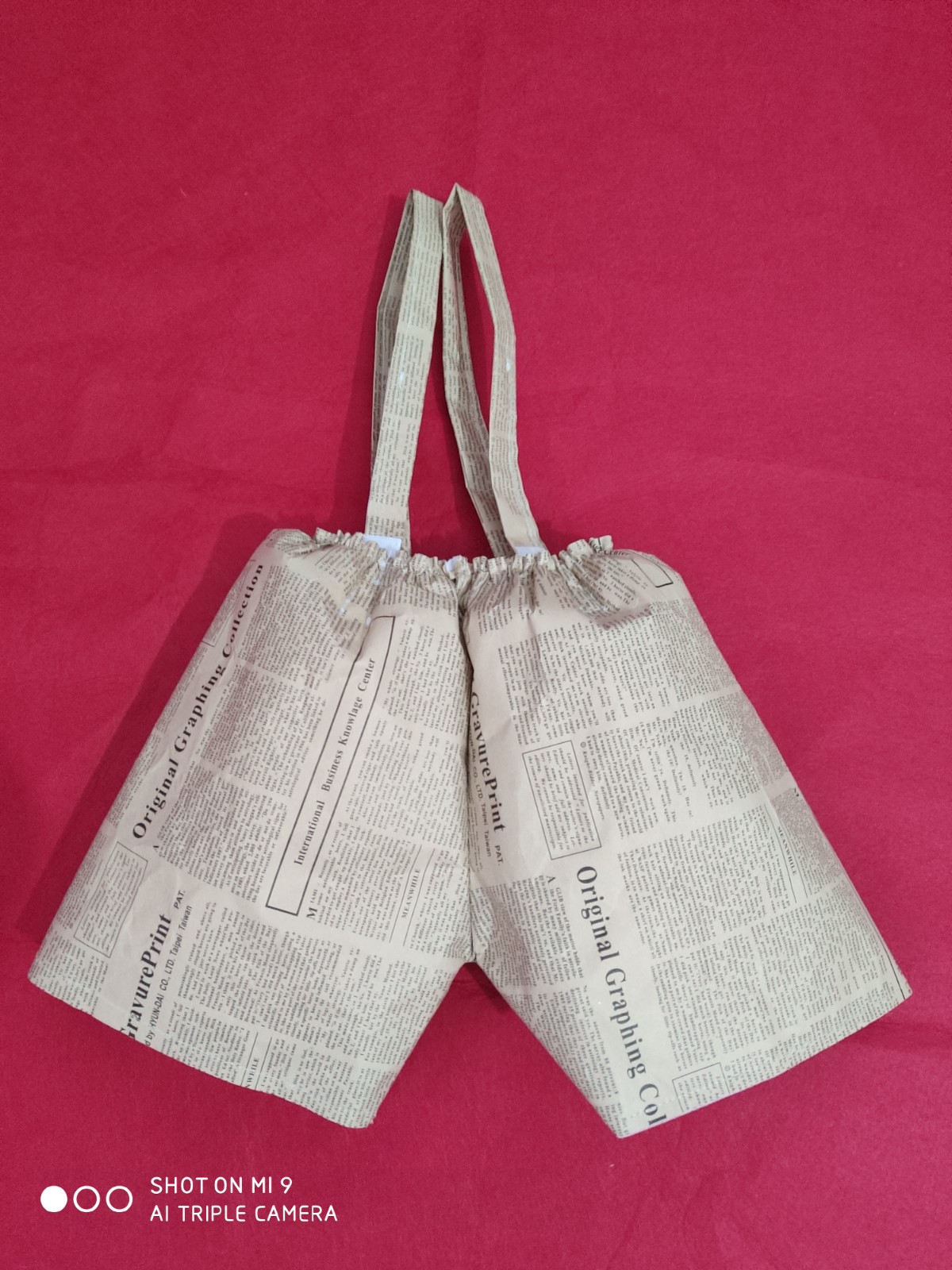 热卖新款六一儿童环保演出演出服服装报纸男童儿童演出服