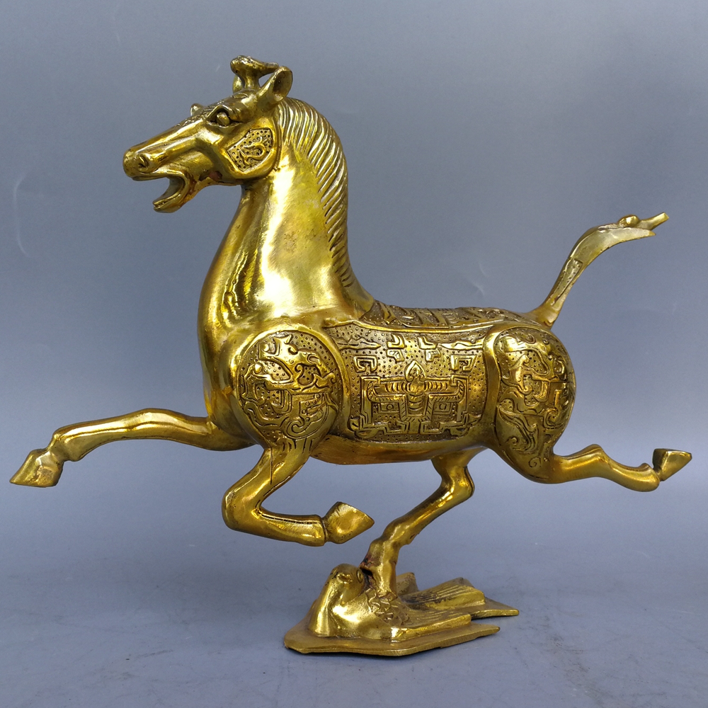 纯铜马踏飞燕生肖马摆件摆件商务礼品飞马踏燕家居客厅摆件