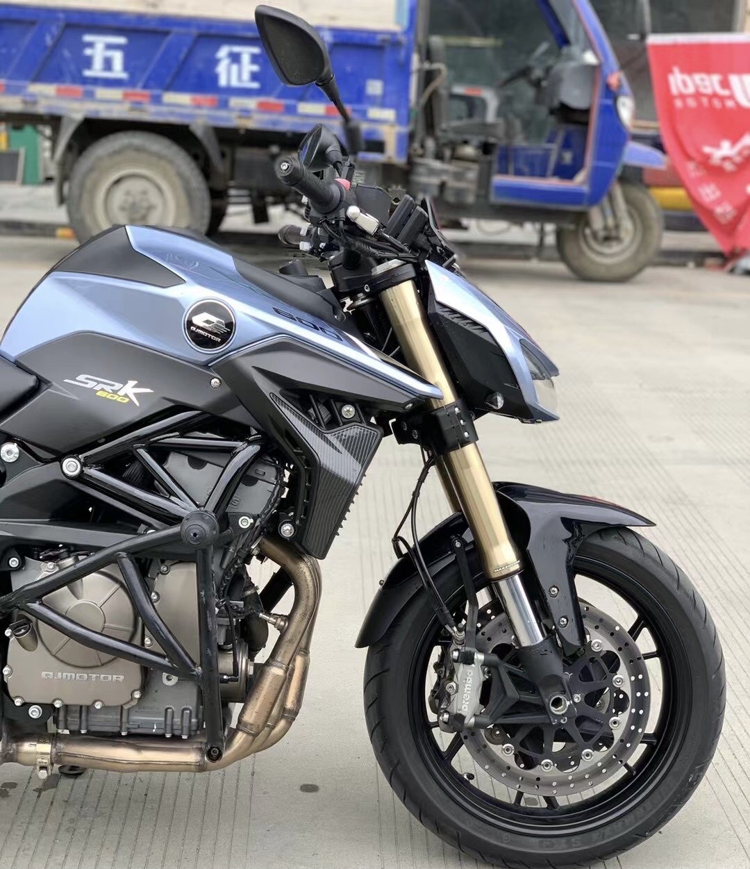 贝纳利四缸水冷nk150街车小黄蜂复古黄龙奔达摩托车摩托车整车