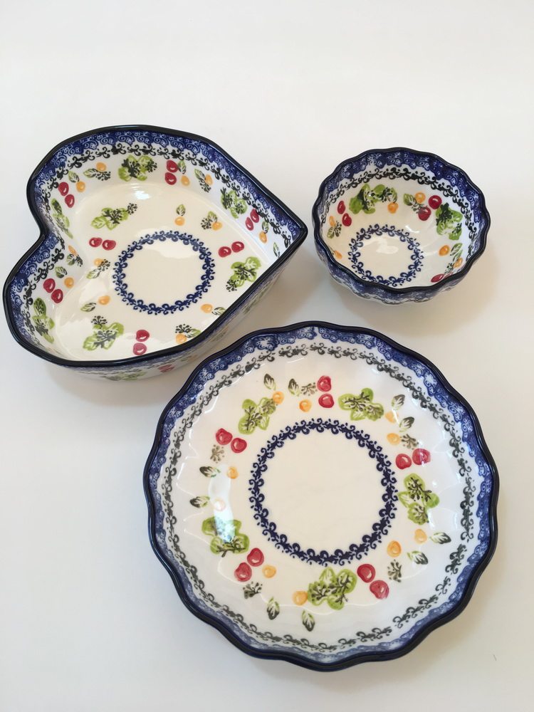 出口陶瓷波兰手绘餐具釉下彩陶瓷碗饭碗爱心盘