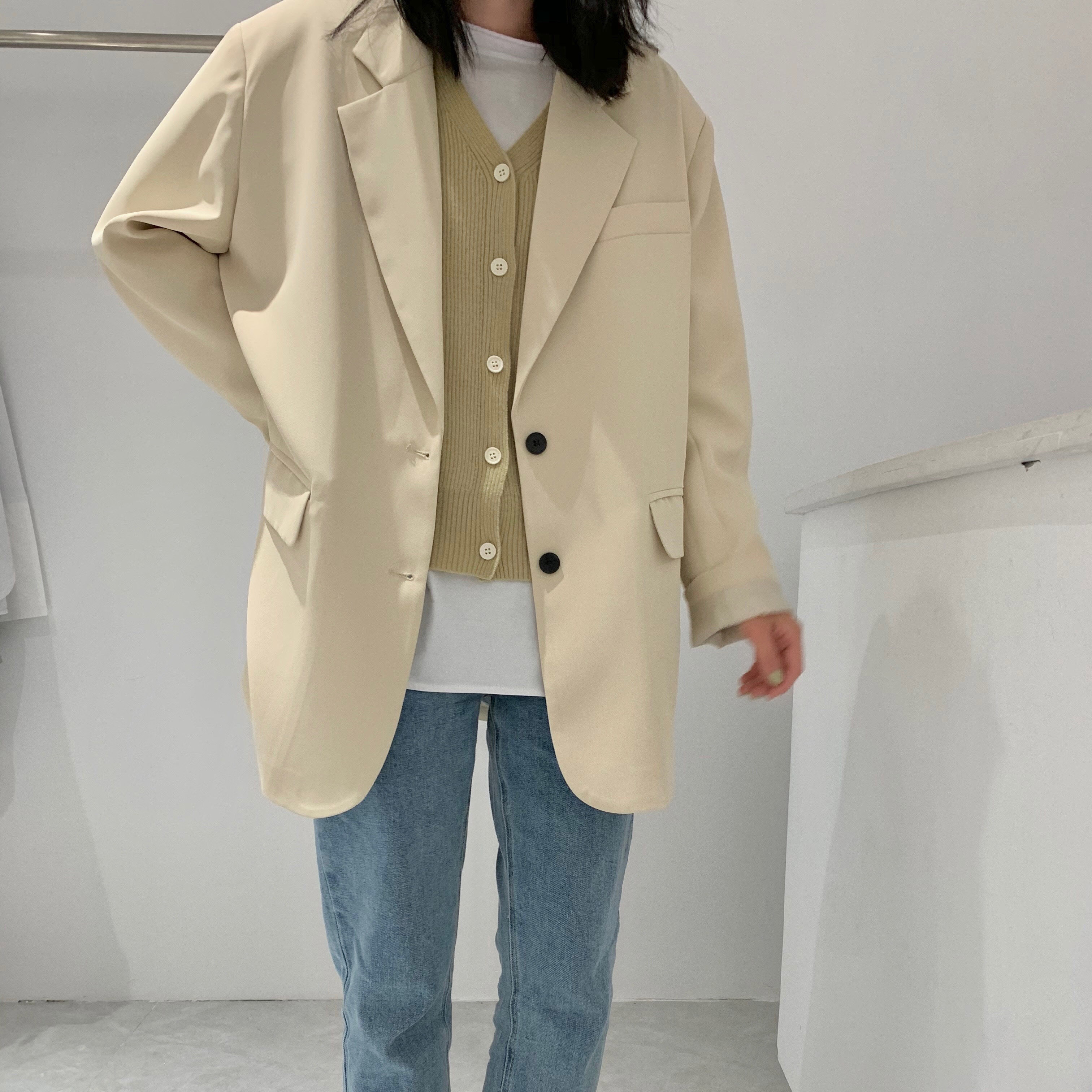 杏色小西西装外套2021秋季新款休闲韩版宽松西装