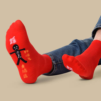 Step on the net red socks villain mid-tube socks summer red women's thin section zodiac year of the dragon pure cotton socks boat socks for male students
