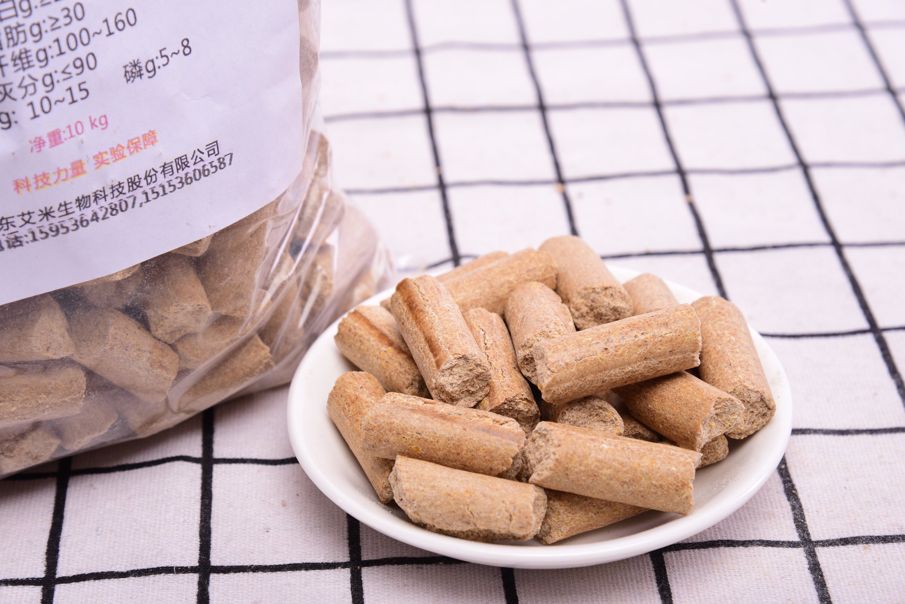 鼠粮小鼠饲料仓鼠大小繁殖实验室实验清洁饲料