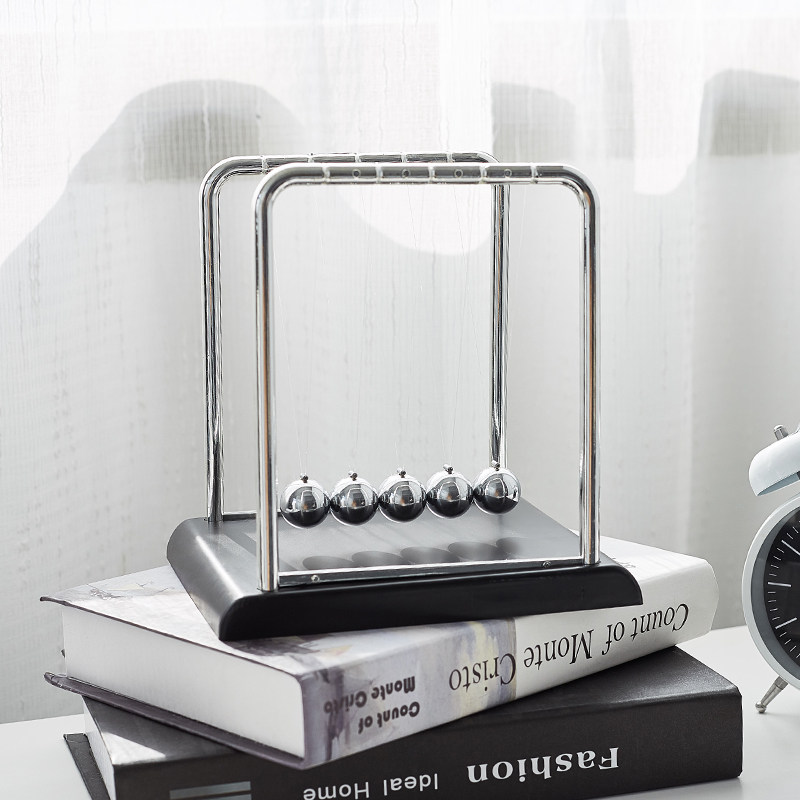 办公室桌上反重力摆件牛顿摆球平衡球撞珠混沌摆书房房桌面装饰品