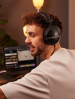 beyerdynamic/Beyer DT770PRO DT880 PRO head-mounted monitoring headphones Beyerdynamic