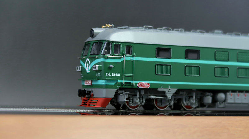 火车女侠模型mtc天朝hodf4b内燃机车两款可选火车