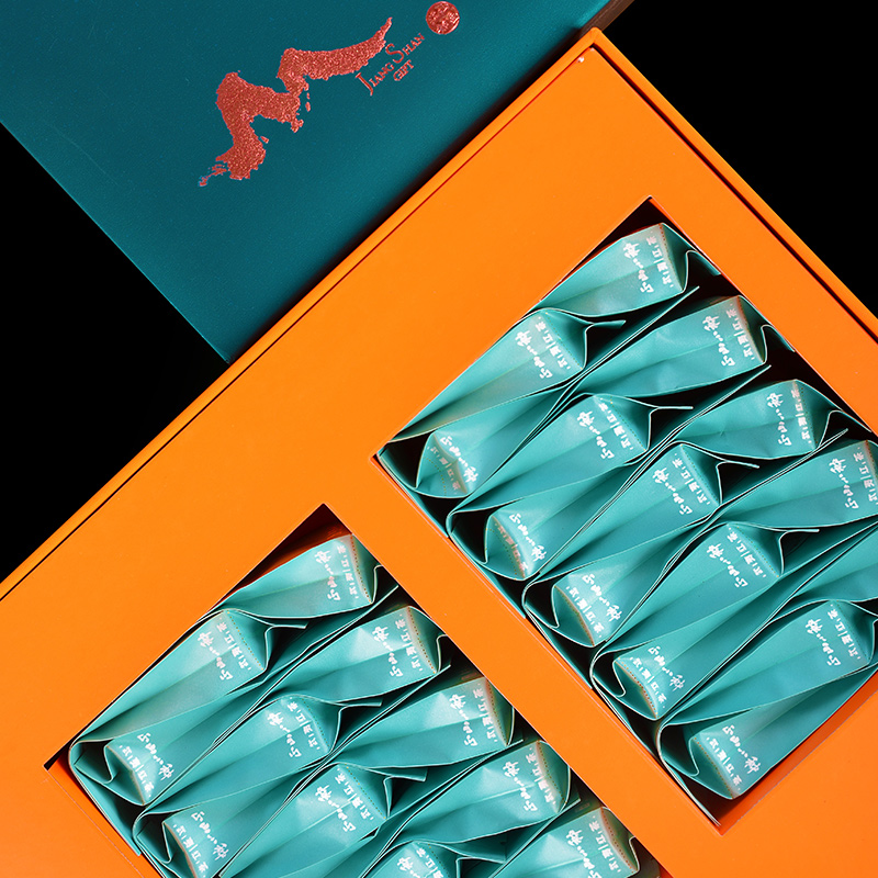 红茶正山小种茶礼盒装150g武夷山传统工艺小袋正山小种