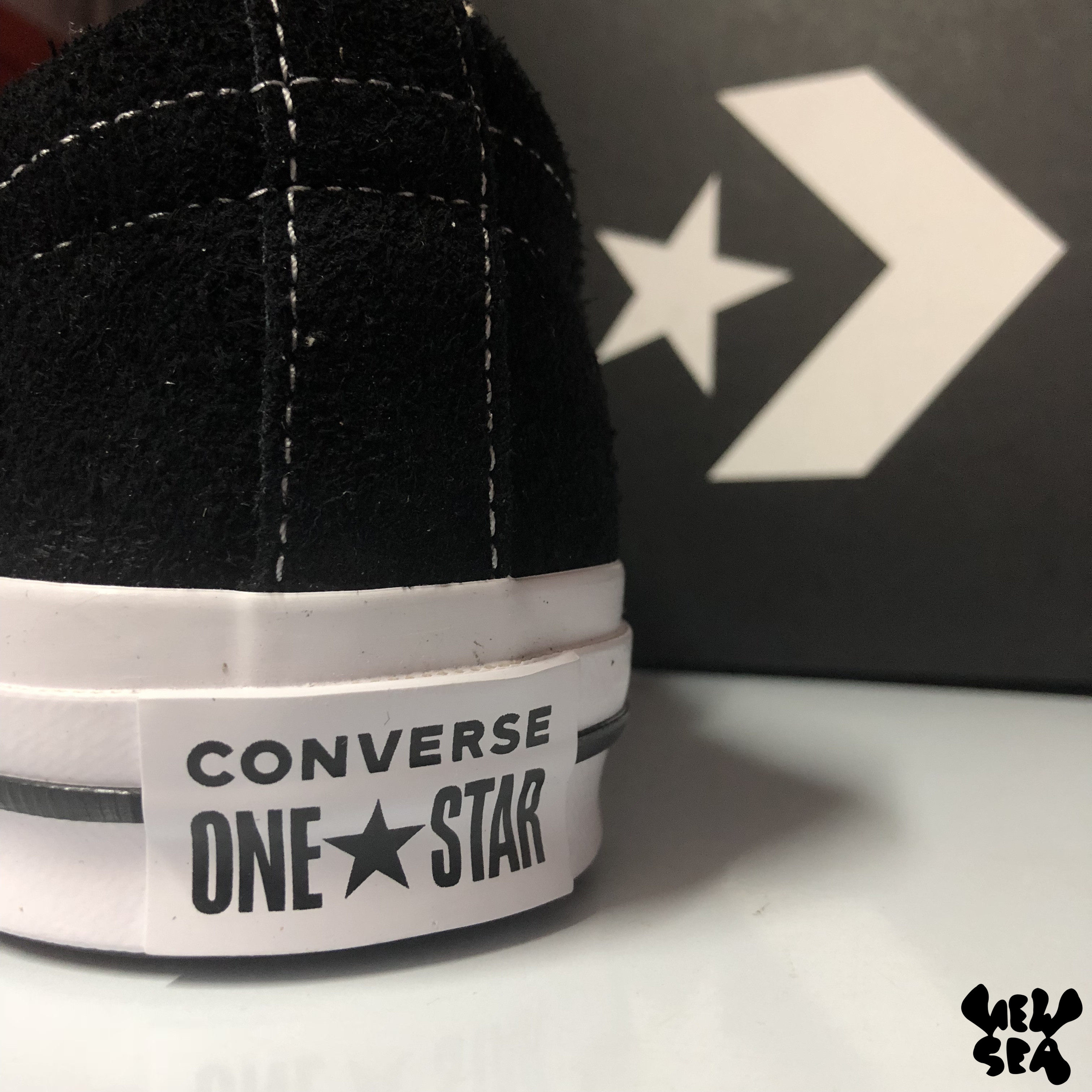 converse匡威onestar74黑色红色毛皮三星星标低帮滑板运动休闲鞋