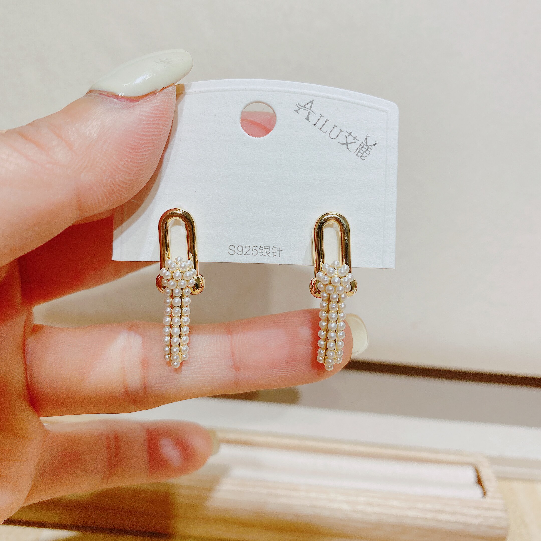 艾鹿新款甜美网红时尚气质个性夸张韩风马蹄耳环