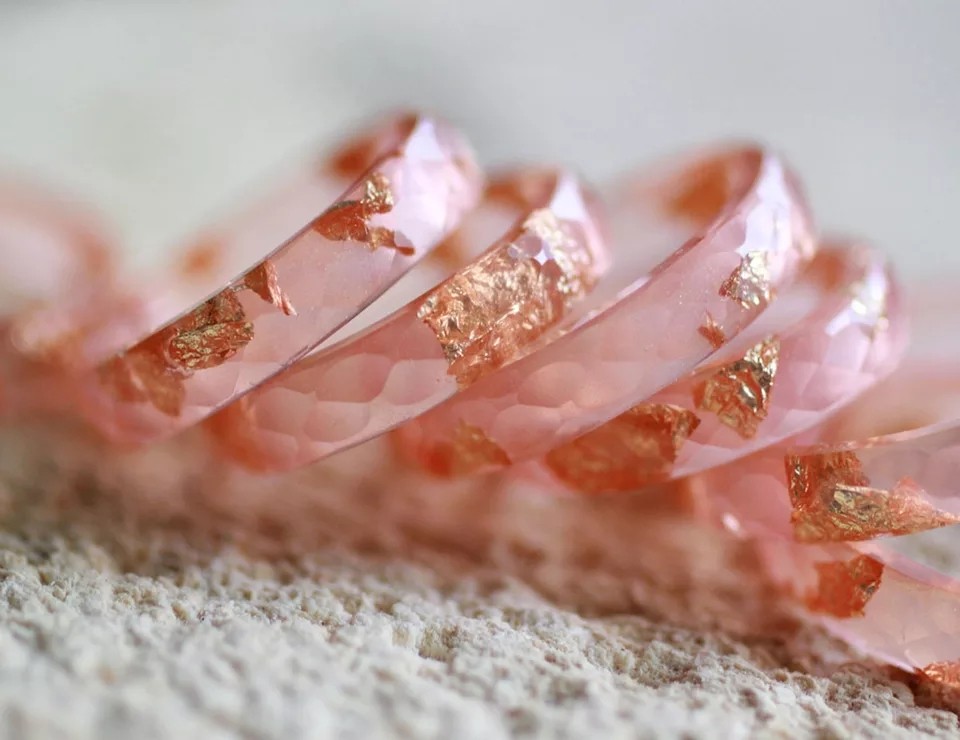 戒指狮心少女珠光粉色菱角切面刻面金箔树脂戒指