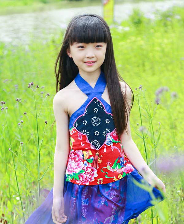 原创童装亲子装复古古风挂脖肚兜吊带透视薄纱亲子装