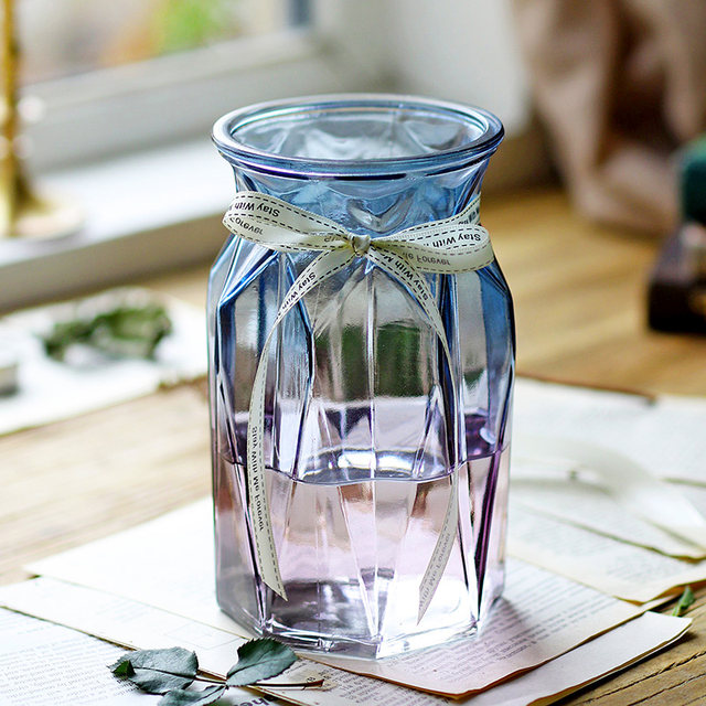Glass vase transparent hydroponic green dill European home living room decoration pastoral small fresh dry vase flower arrangement gardening Glass vase transparent hydroponic green dill European home living room decoration pastoral small fresh dry vase flower arrangement gardening