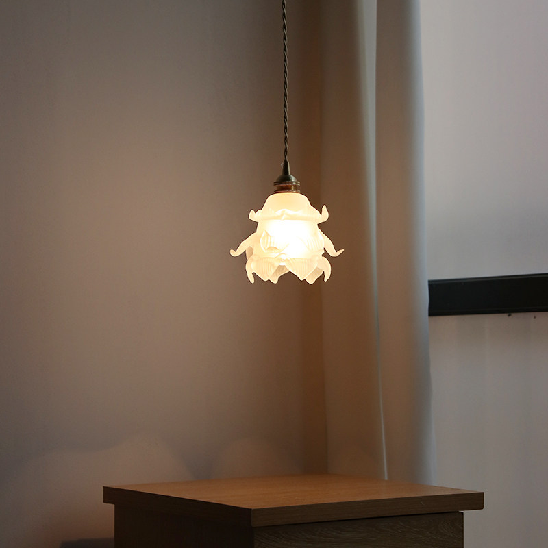 吊灯烁阳文艺花朵日式卧室床头北欧简约飘窗餐厅吊灯