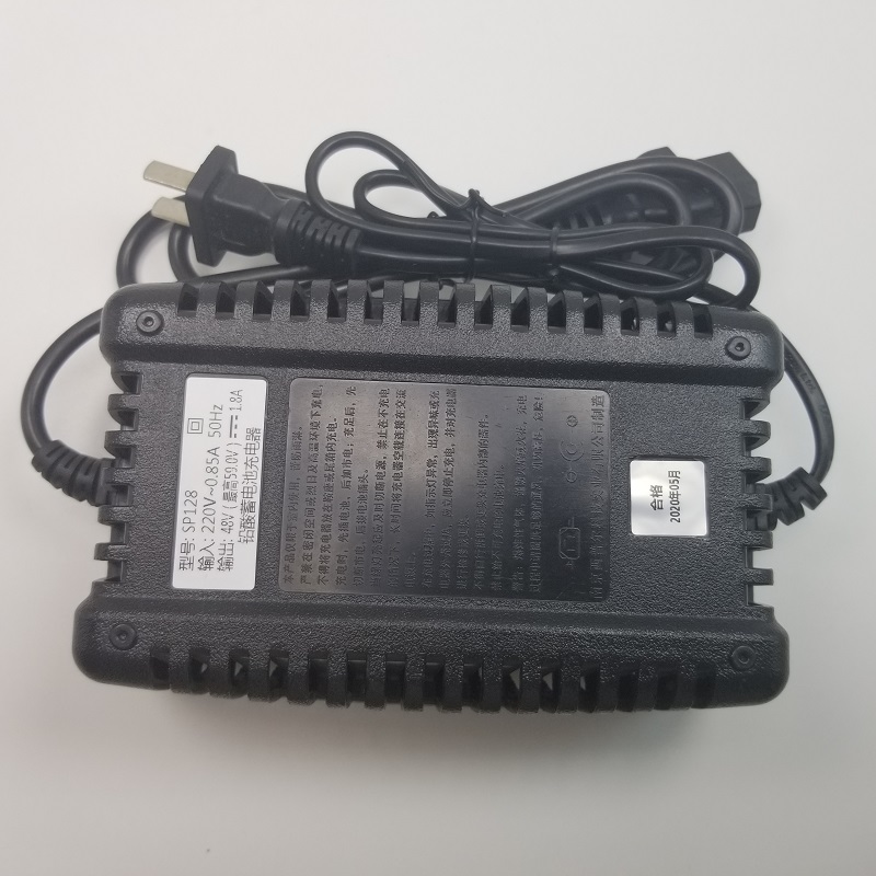 原装正品雅迪电动电瓶车专用充电器48v12ah60v20ah64v72v全新电动车