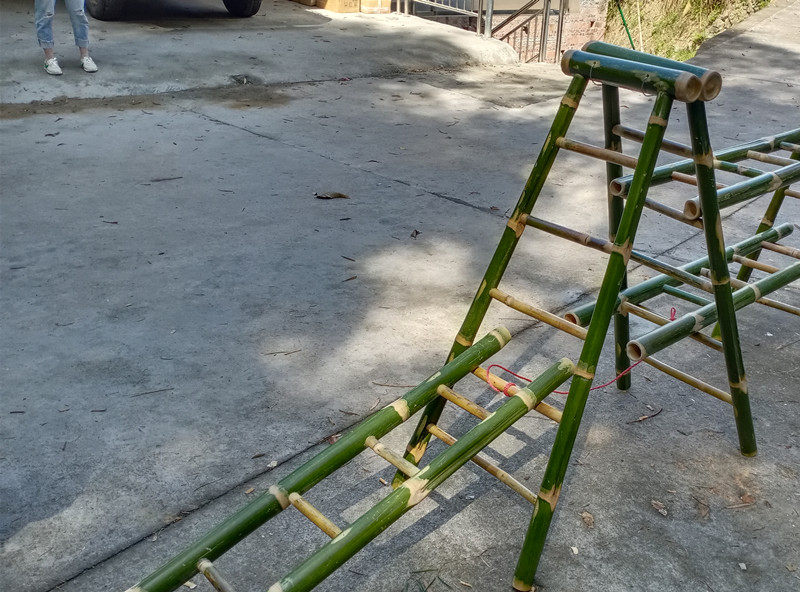 毛竹梯子幼儿园户外活动小朋友攀爬梯人字折叠安吉游戏其他特色工艺品