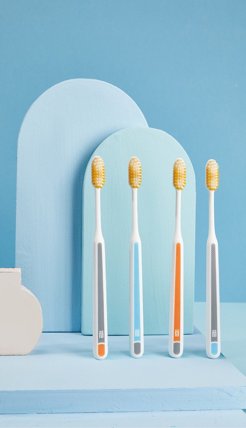 纳美极简生活牙刷成人进口大小柔软刷毛灵动护龈牙刷