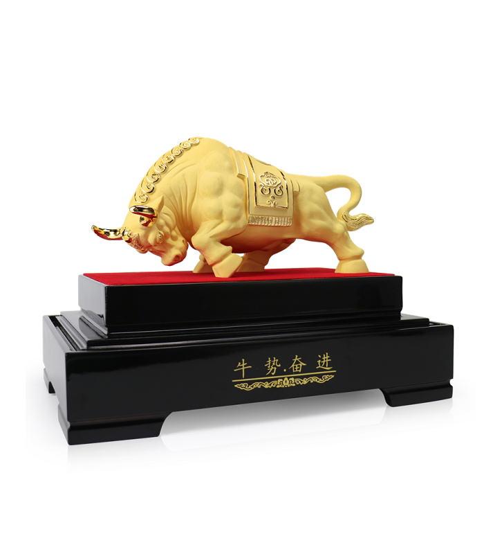 牛势奋进摆件背上上有钱币绒沙金家居金色生肖摆件