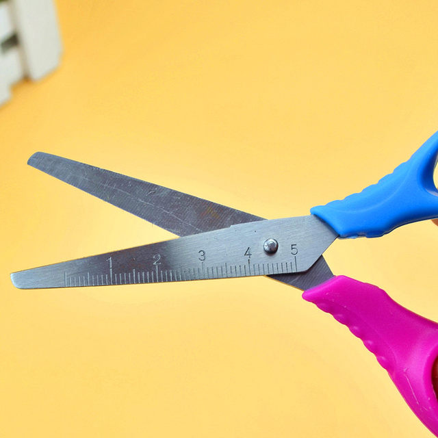 Stationery Hardware Office Paper-cutting Scale Scissors Hand-cutting Art Stainless Steel Student Scissors Stationery Hardware Office Paper-cutting Scale Scissors Hand-cutting Art Stainless Steel Student Scissors