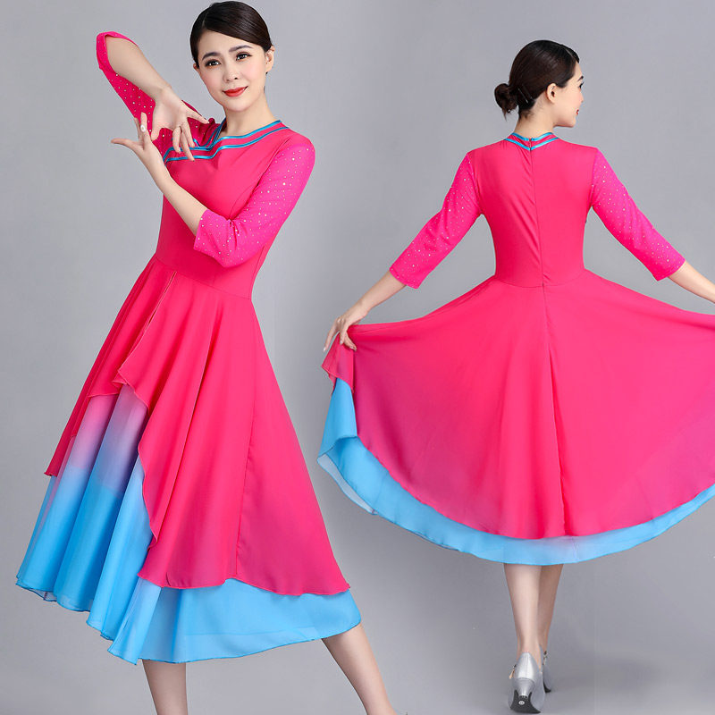 雨夜新款广场舞服装连衣裙跳舞舞蹈演出服中老年交谊舞广场舞连衣裙