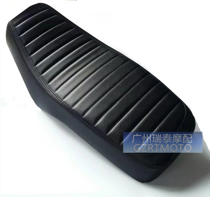 坐垫适用于gn125摩托车复古改装毛毛虫63cmgn125太子座包摩托车坐垫