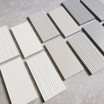 轻奢卫生间浴室米白拉立体通体墙砖餐厅背景拉丝瓷砖仿古砖