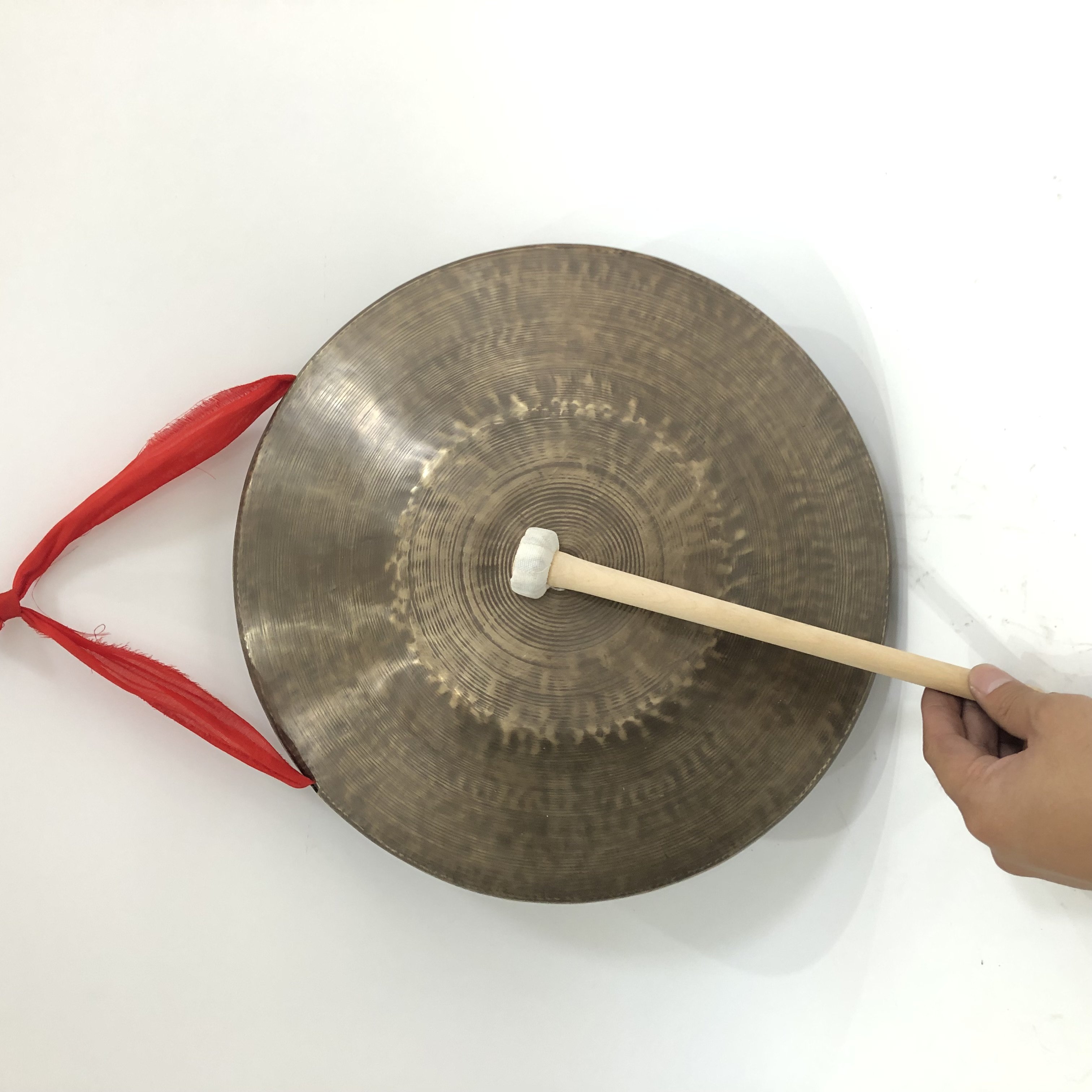 警示乐队道教大锣手提中虎手工音锣低虎锻造低音锣
