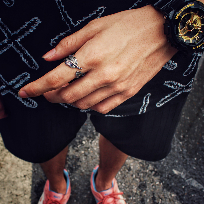 高桥吾郎羽毛戒指男潮牌复古网红男士指环食指个性嘻哈潮男单身戒